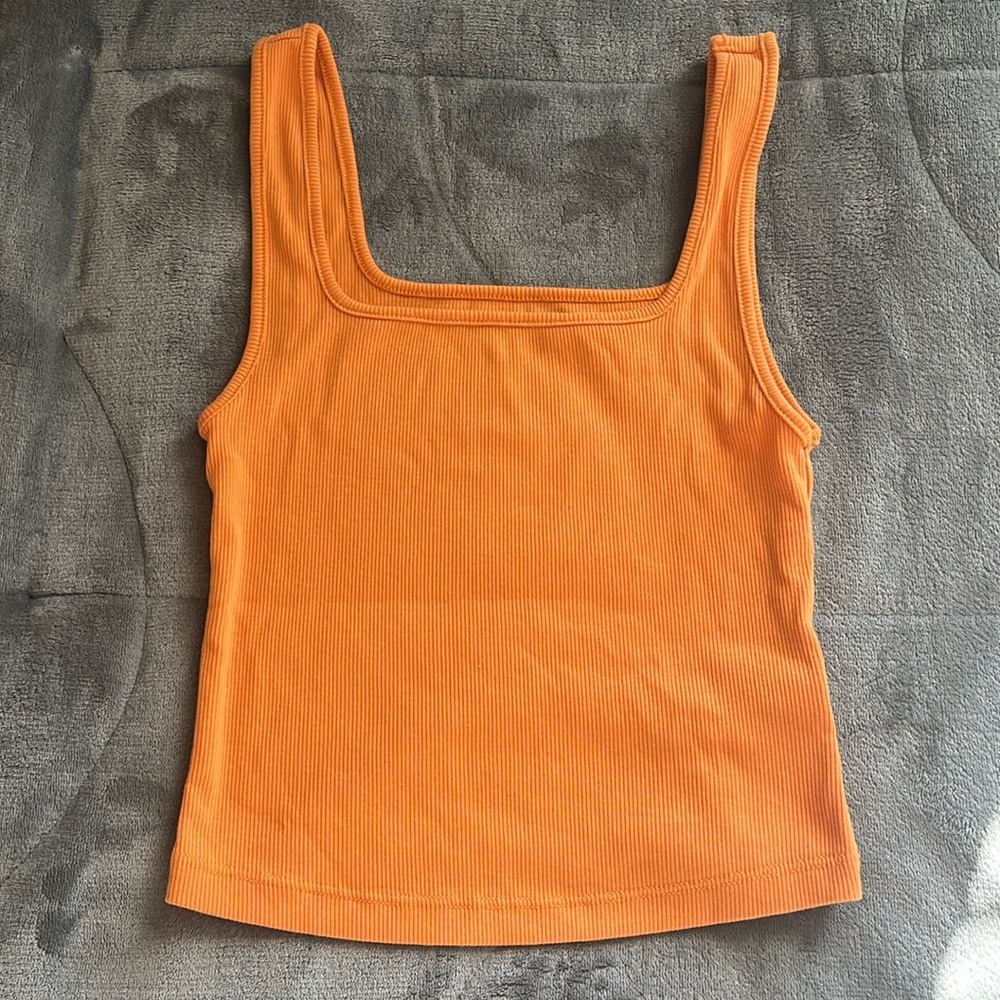 XS orange Old Navy crop top